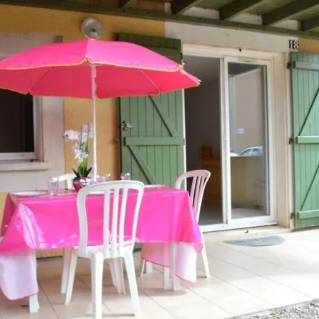 Daire 2 Pieces Avec Terrasse Pres De La Plage, Piscine Et Commerces A - Fr-1-229b-731 Narbonne