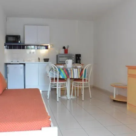 Narbonne, 2 Pièces, 4 Personnes - Fr-1-229b-731 Appartement